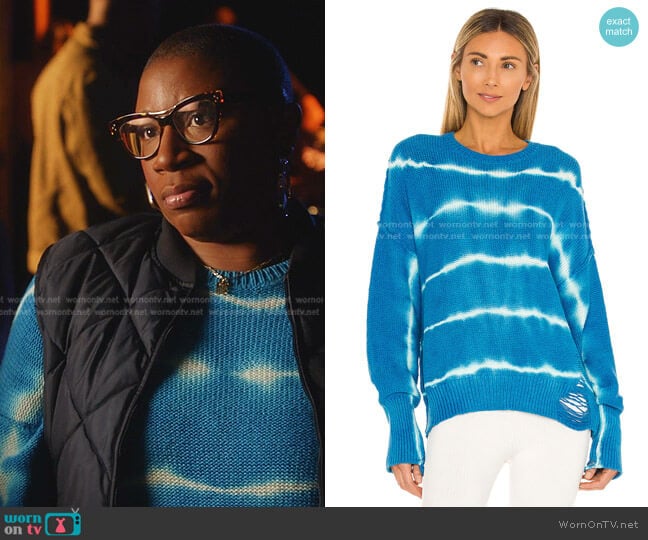 Annabelle Boyfriend Slouchy Sweater by NSF worn by Henrietta Wilson (Aisha Hinds) on 9-1-1