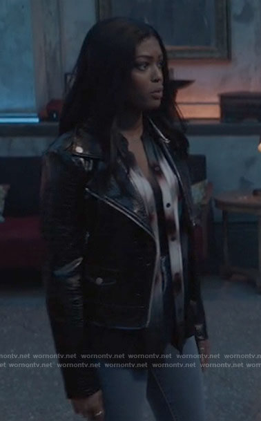 Ryan's black croc leather moto jacket on Batwoman