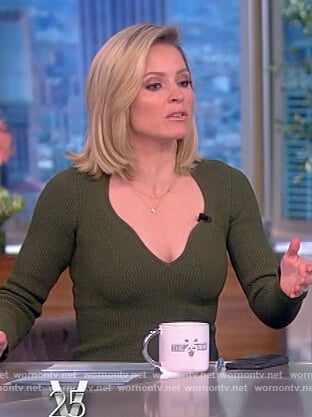 Sunny’s green ribbed midi dress on The View