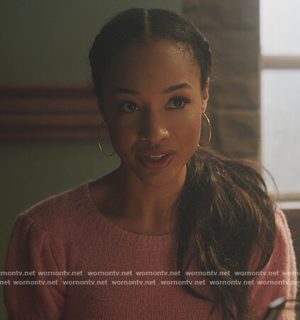 Tabitha's pink short sleeve sweater on Riverdale