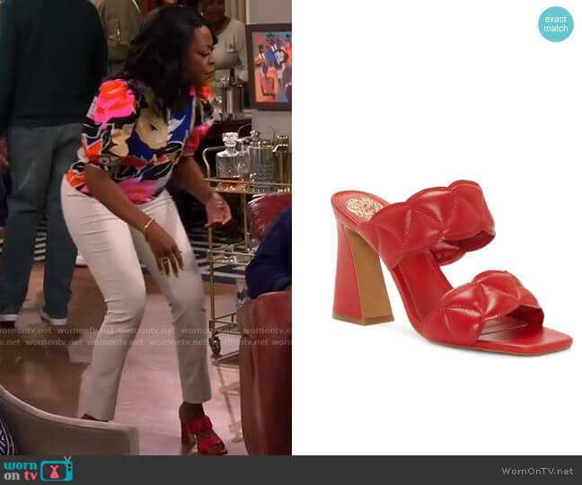 Vince Camuto Renneya Sandal worn by Tina Butler (Tichina Arnold) on The Neighborhood