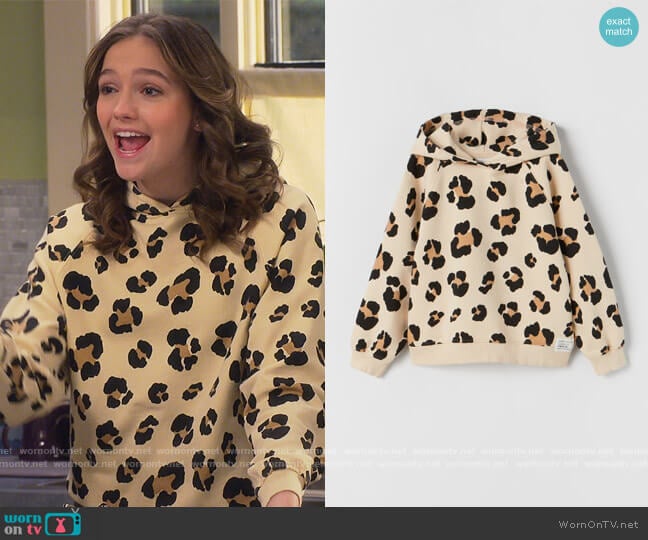 Animal Print Hoodie by Zara worn by Presley (Jayden Bartels) on Side Hustle