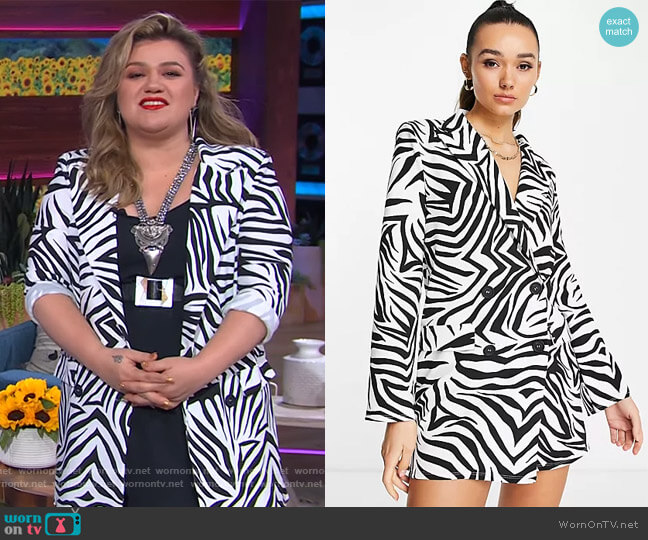 Oversized Boxy Blazer Dress by ASOS worn by Kelly Clarkson  on The Kelly Clarkson Show