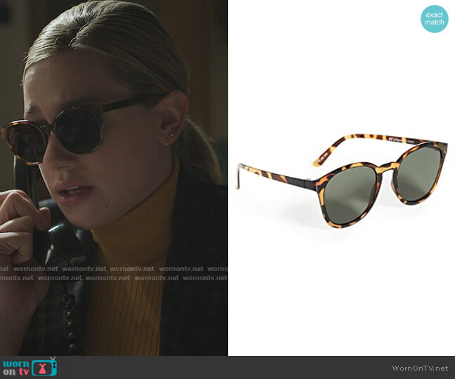 Renegade Sunglasses by Le Specs worn by Betty Cooper (Lili Reinhart) on Riverdale