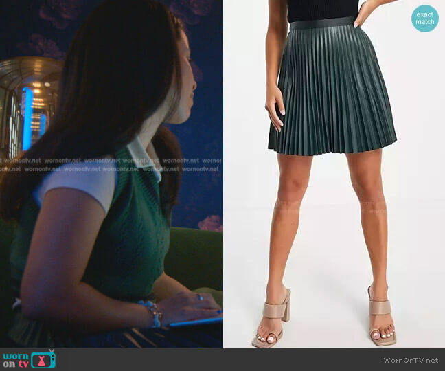 Leather Look Pleated Mini Skirt by Vila worn by Mariana Foster (Cierra Ramirez) on Good Trouble