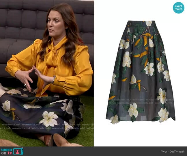 Embroidered Magnolia Patch Midi-Skirt by Oscar de la Renta worn by Drew Barrymore on The Drew Barrymore Show