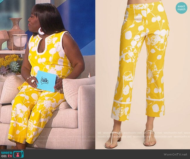 Printed Pants by Trina Turk worn by Sheryl Underwood on The Talk