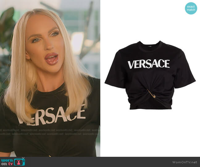 Christine Quinn in Selling Sunset 4x02 wearing Versace Jeans