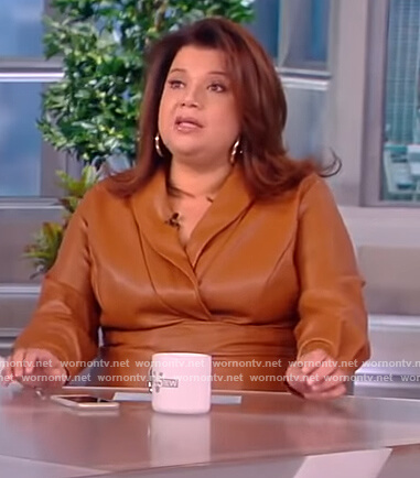 Ana’s brown leather wrap dress on The View
