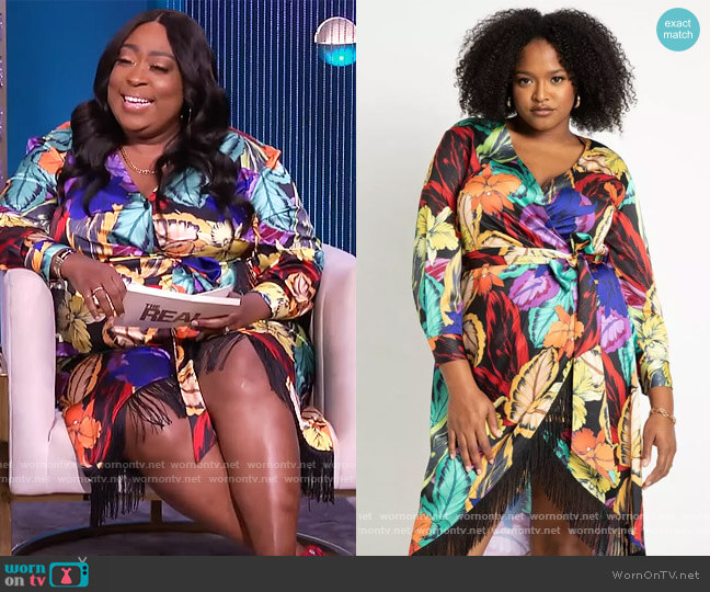 Loni's floral printed wrap dress on The ...