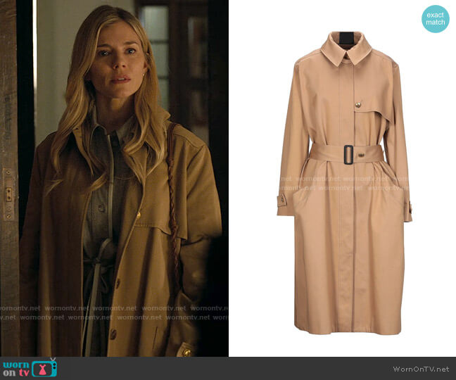 Sophie’s tan trench coat on Anatomy of a Scandal