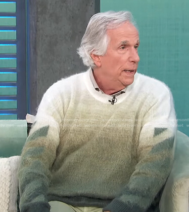 Henry Winkler's green ombre sweater on Access Hollywood