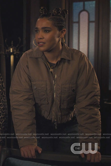 Kaela's brown cropped jacket on Charmed
