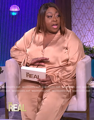 Loni’s gold satin blouse and pants on The Real