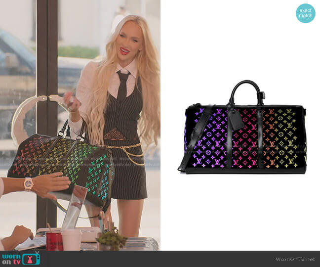 Louis Vuitton Jacquard Monogram Light Up Keepall Bandouliere 50 Black worn  by Christine Quinn as seen in Selling Sunset (S05E02)
