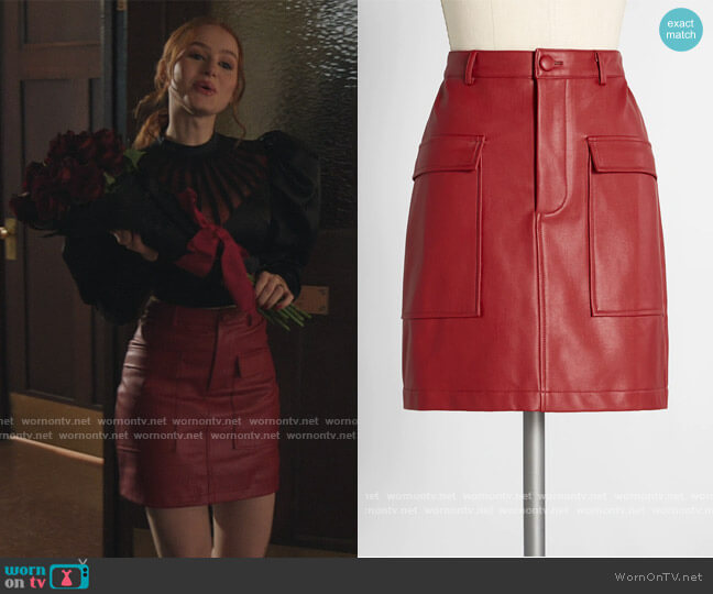 Red Hot Rumble Vegan Leather Mini Skirt by Modcloth worn by Cheryl Blossom (Madelaine Petsch) on Riverdale