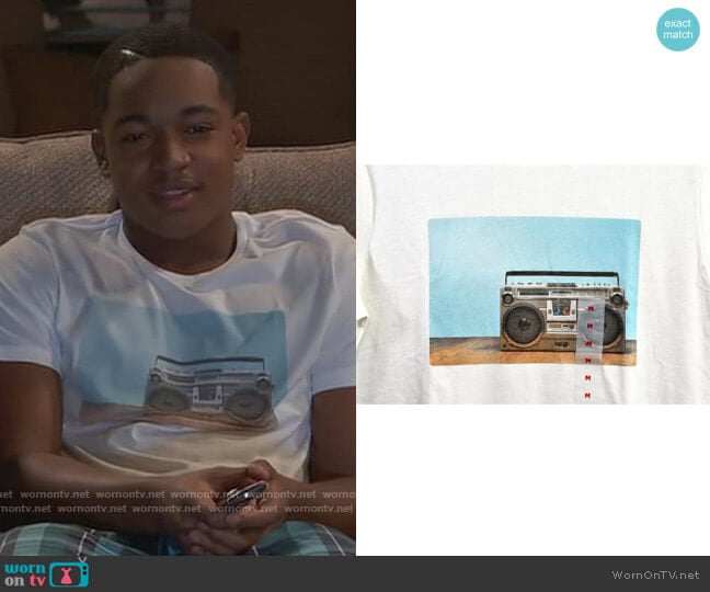 Cassette Player Graphic Tee by Old Navy worn by Booker Baxter (Issac Ryan Brown) on Ravens Home