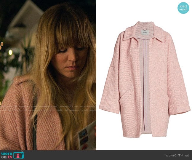 Rachel Comey Husk Chevron Wool-Blend Coat worn by Cassie Bowden (Kaley Cuoco) on The Flight Attendant