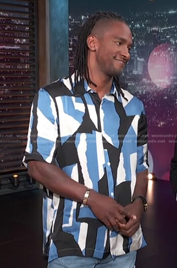 Scott’s black and blue abstract print shirt on Access Hollywood