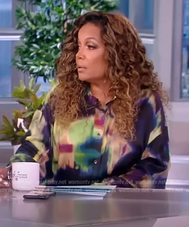 Sunny's tie dye print shirtdress on The View