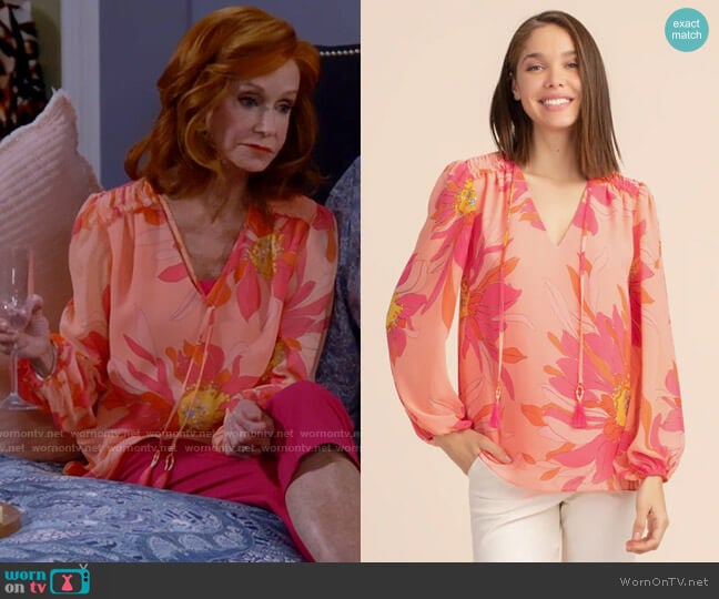 Trina Turk Watson Top worn by Sheila (Swoosie Kurtz) on Call Me Kat