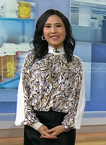 Vicky’s white abstract print top on Today