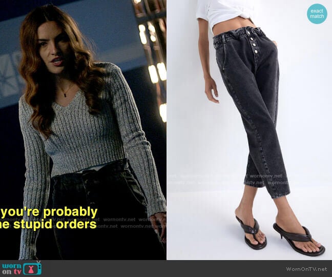 Zara Buttoned Baggy Jeans worn by Allegra Garcia (Kayla Compton) on The Flash