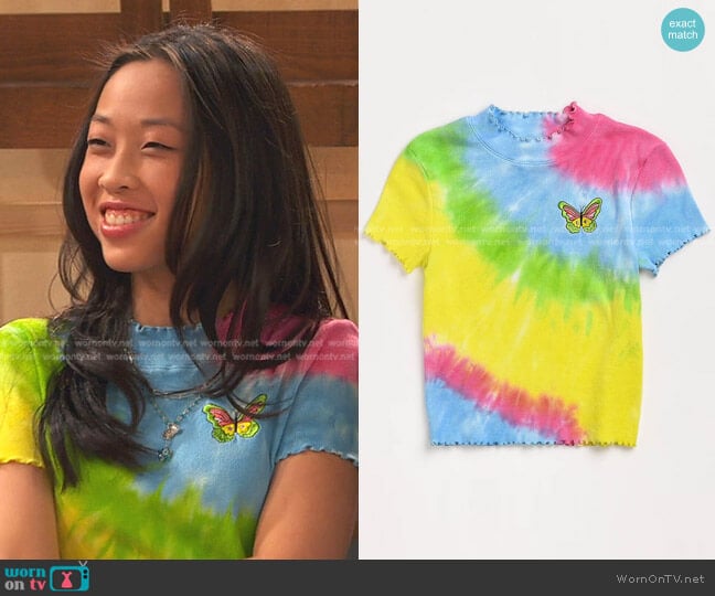 Curly Butterfly Rainbow Tie Dye T-Shirt by A-Lab worn by Ivy (Emmy Liu-Wang) on Ravens Home