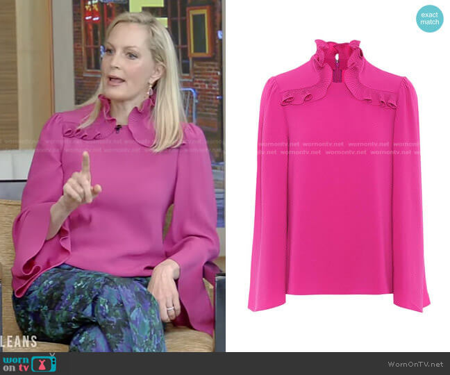 WornOnTV: Ali Wentworth’s pink ruffle collar top and printed pants on ...