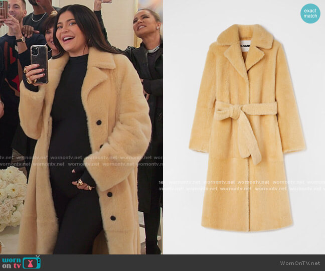 Long belted shearling coat by Jil Sander worn by Kylie Jenner  on The Kardashians