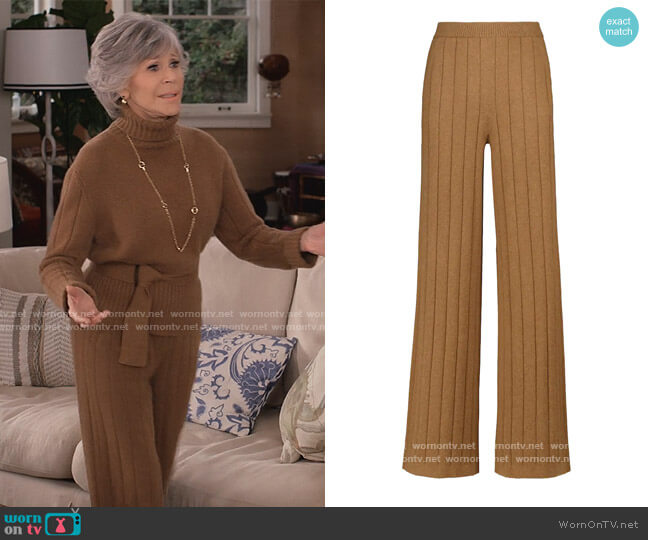 Duca D'Aosta wide-leg cashmere pants by Lora Piana worn by Grace (Jane Fonda) on Grace & Frankie