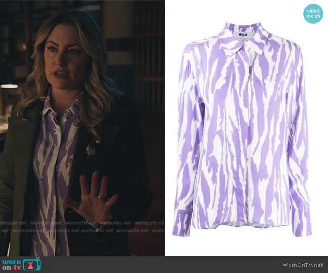Tiger Print Shjirt by MSGM worn by Alice Cooper (Mädchen Amick) on Riverdale