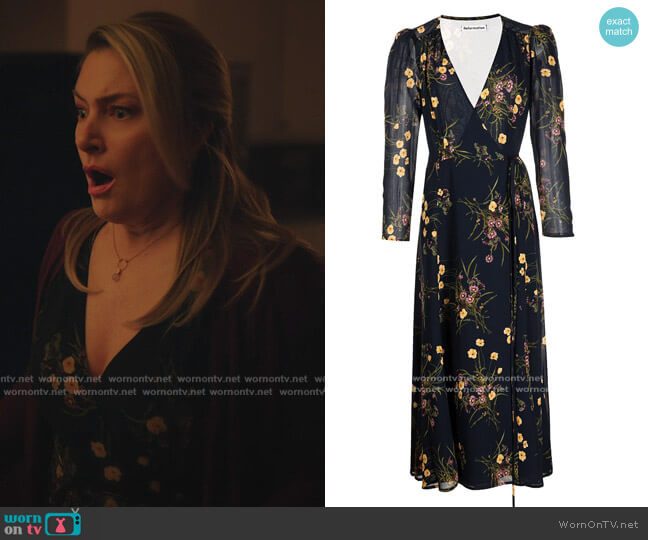 Melba floral-print wrap dress by Reformation worn by Alice Cooper (Mädchen Amick) on Riverdale