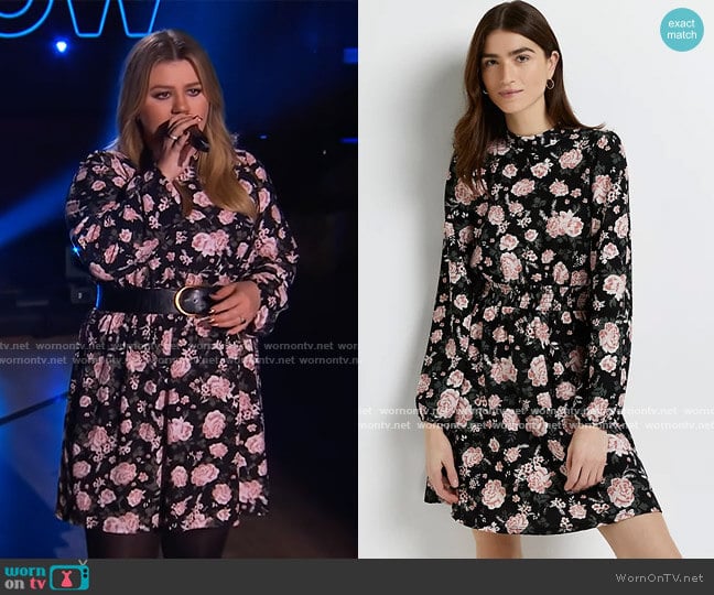 Floral Shirred Mini Dress in black by River Island at ASOS worn by Kelly Clarkson on The Kelly Clarkson Show