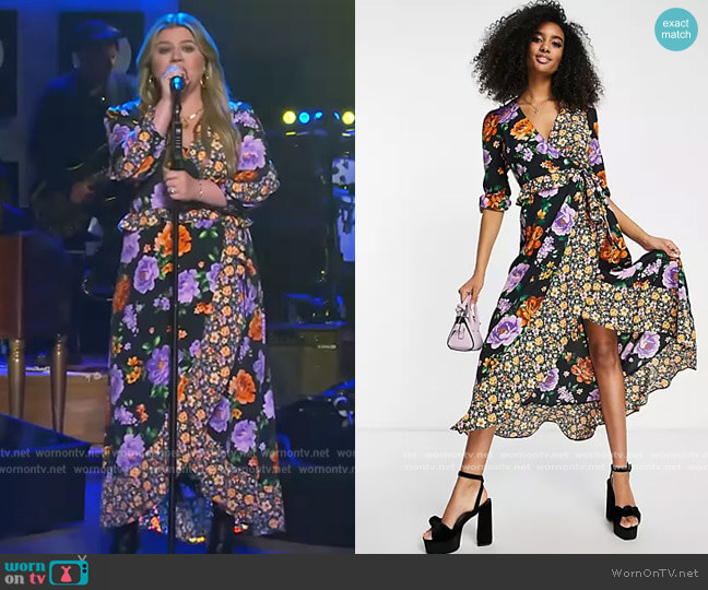 Mixed Floral Wrap Dress by River Island at ASOS worn by Kelly Clarkson on The Kelly Clarkson Show