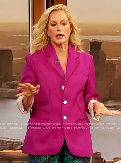 Ali Wentworth's purple blazer and floral pants on The Drew Barrymore Show