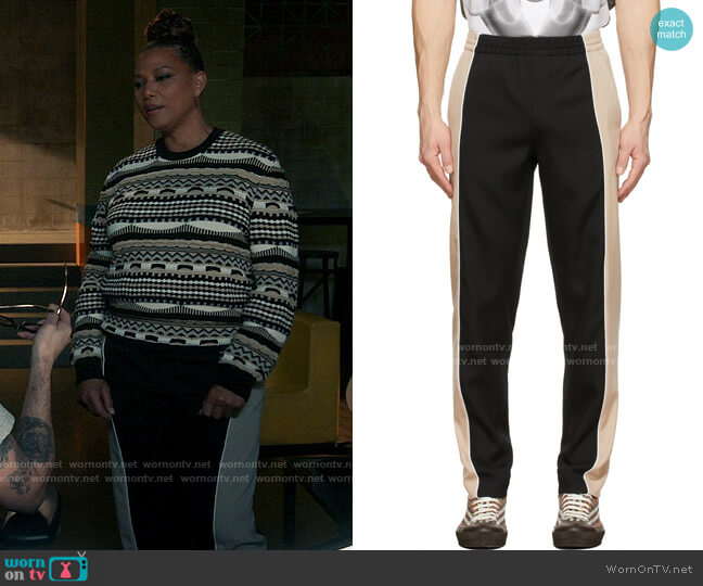 Burberry Merrick Lounge Pants worn by Robyn McCall (Queen Latifah) on The Equalizer