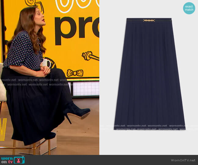Pleated Skirt by Celine worn by Drew Barrymore  on The Drew Barrymore Show