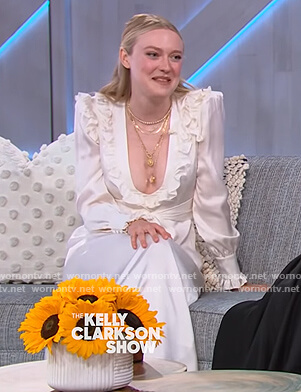Dakota Fanning's white ruffled satin dress on The Kelly Clarkson Show