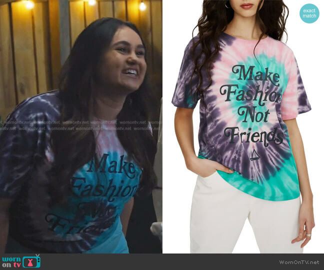 Tie Dye Make Fashion Graphic Tee by Eleven Paris worn by Annabelle (Mary-Charles Jones) on Naomi