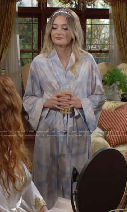 Faith’s clouds print robe on The Young and the Restless
