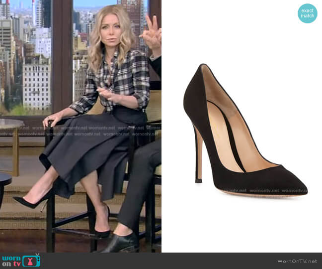 Suede Point-Toe Pump by Gianvito Rossi worn by Kelly Ripa on Live with Kelly and Mark