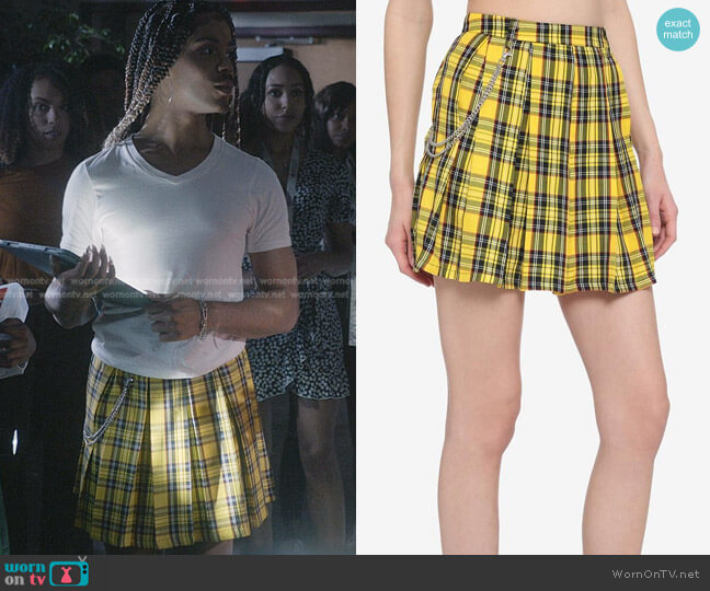 Plaid Pleated Chain Skirt by Hot Topic worn by Nathanial Hardin (Rhoyle Ivy King) on All American Homecoming