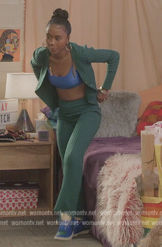 Keisha's green ribbed cardigan and pants on All American Homecoming