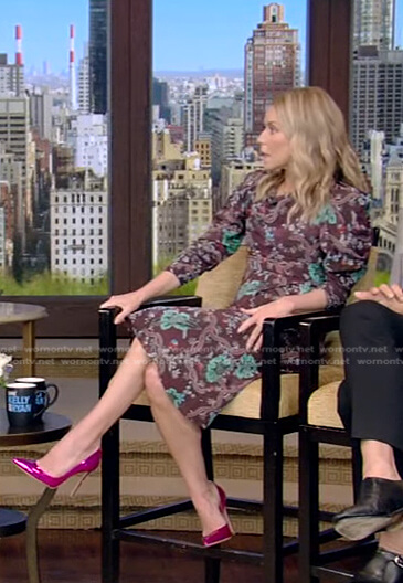 Kelly's brown floral print dress on Live with Kelly and Ryan