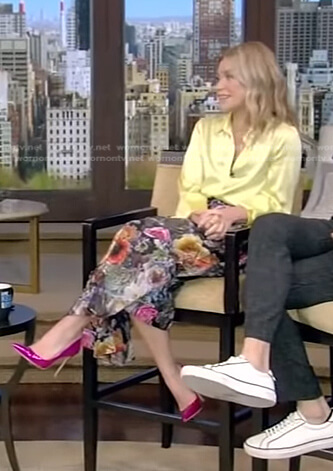 Kelly's floral midi skirt and metallic pumps on Live with Kelly and Ryan
