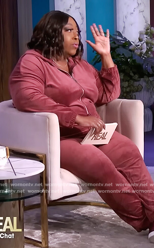 Loni's burgundy velvet jumpsuit on The Real