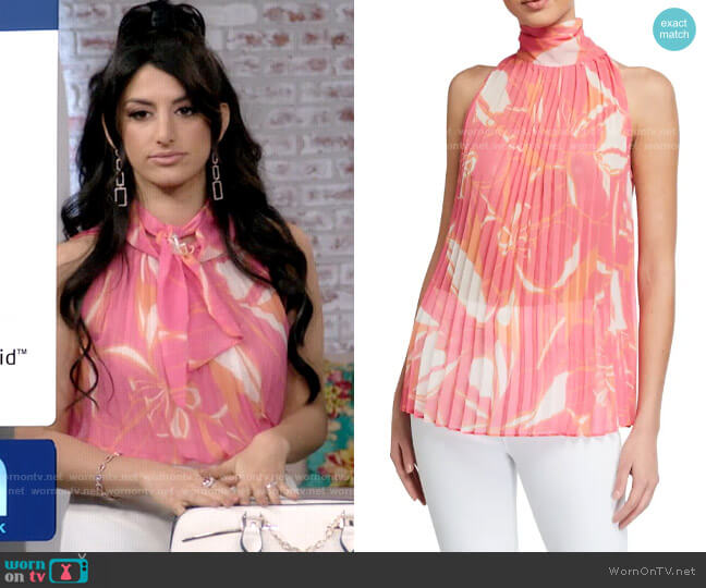 Milly Brook Stencil Floral Print Pleated High-Neck Top worn by Beth Ann McGann (Ayden Mayeri) on I Love That For You