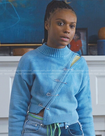 Naomi's blue safety pin sweater on Naomi