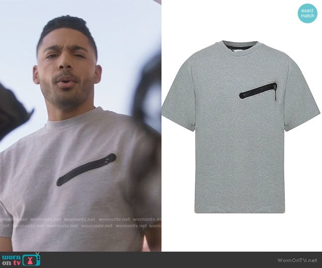 Zipper Tee by Nike worn by Jordan Baker (Michael Evans Behling) on All American